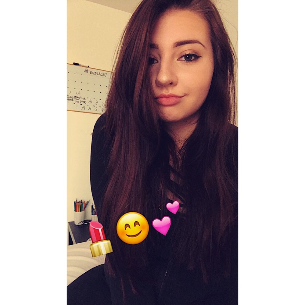 Meet your Posher, Brooke